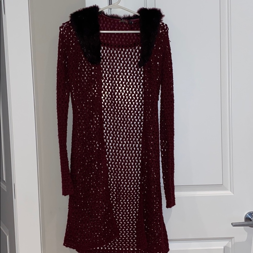GUESS FANCY CARDIGAN WITH FUR COLLAR